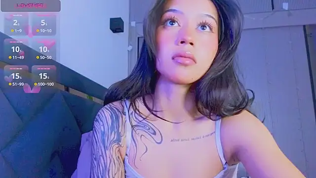 Mia Tin online show from February 2026 01:09:02 PM