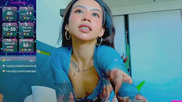 Snapshot of Mia_Tin chatting on September 2025 11:32:02 AM Mia Tin online show from September 2025 11:32:02 AM