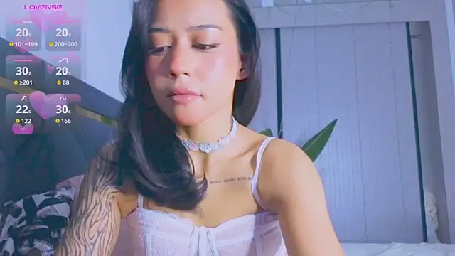 Mia Tin online show from February 2026 12:56:01 PM