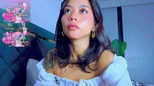 Snapshot of Mia_Tin chatting on September 2025 02:17:02 PM Mia Tin online show from September 2025 02:17:02 PM