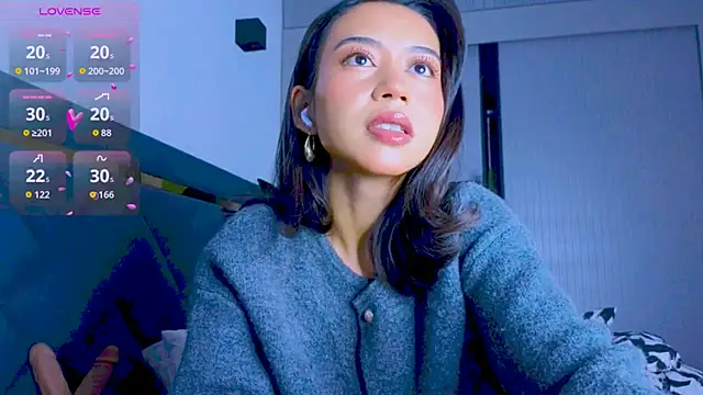 Snapshot of Mia_Tin chatting on September 2025 02:54:01 PM Mia Tin online show from September 2025 02:54:01 PM