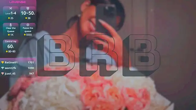 Snapshot of Mia_Tin chatting on March 2025 07:02:02 AM Mia Tin online show from March 2025 07:02:02 AM