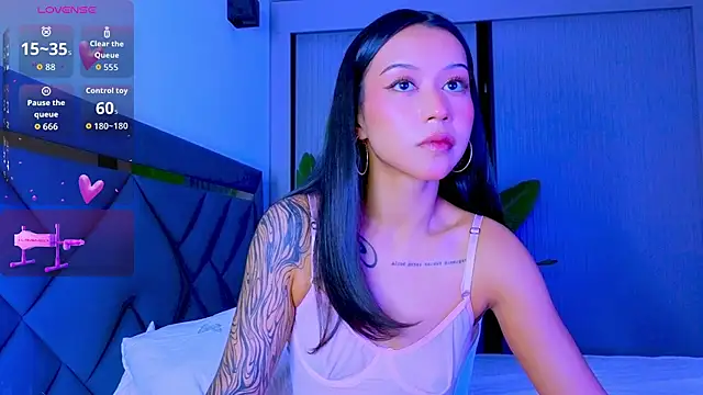 Mia Tin online show from May 2026 06:11:02 PM