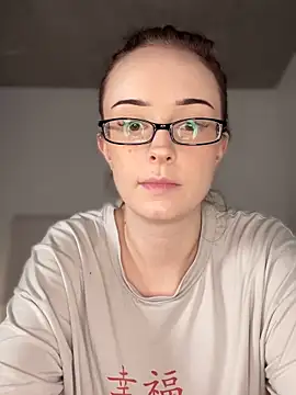 roxxxyrose online show from December 2025 02:47:02 AM