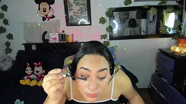 Snapshot of kimgodoy chatting on October 2025 04:43:01 PM kimgodoy online show from October 2025 04:43:01 PM