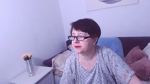 Snapshot of ChristaRose chatting on February 2025 07:32:01 PM ChristaRose online show from February 2025 07:32:01 PM
