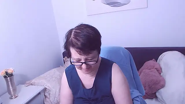 ChristaRose online show from November 2025 12:59:02 AM