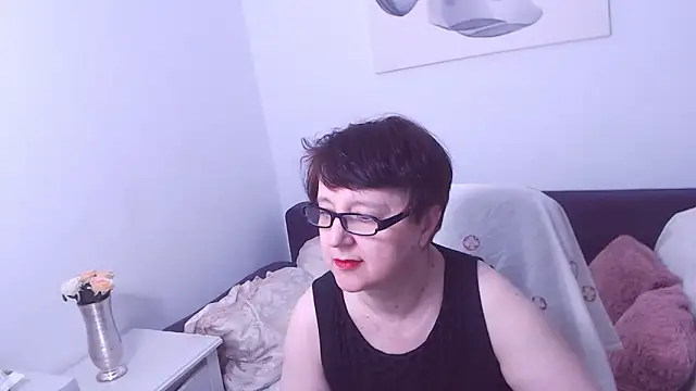 Snapshot of ChristaRose chatting on September 2025 12:06:02 AM ChristaRose online show from September 2025 12:06:02 AM