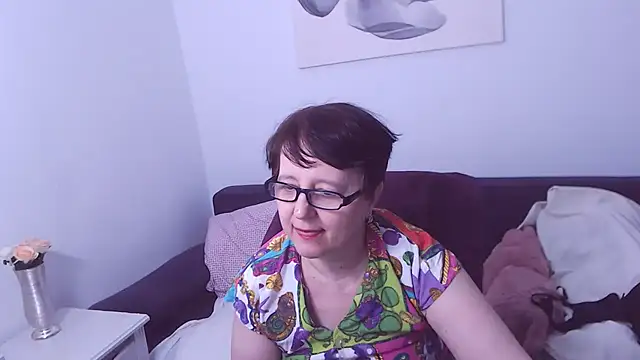 Snapshot of ChristaRose chatting on September 2025 02:40:01 AM ChristaRose online show from September 2025 02:40:01 AM