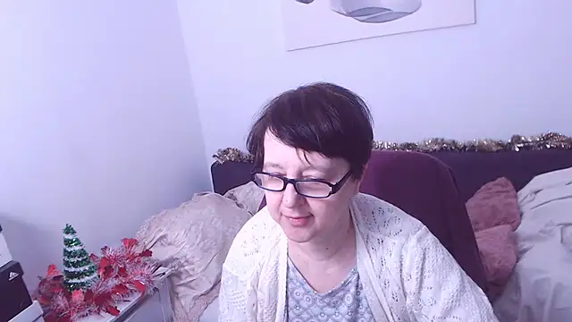 ChristaRose online show from December 2025 07:49:02 PM