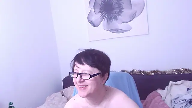 ChristaRose online show from December 2025 01:46:01 PM