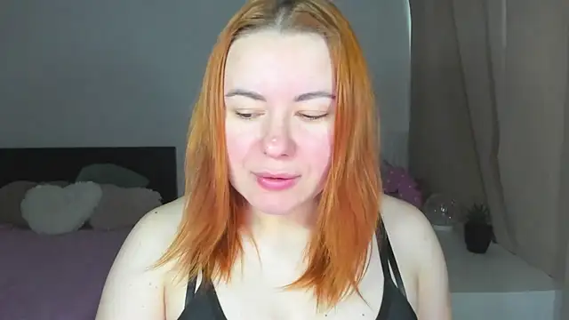 LAYLAxSTAR online show from February 2026 07:17:02 AM