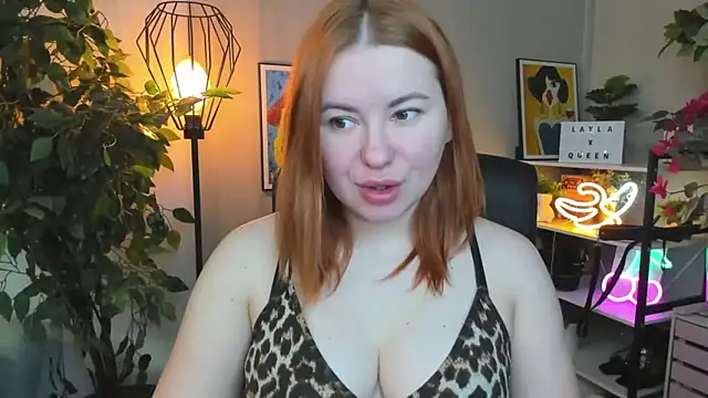 LAYLAxSTAR online show from February 2026 07:30:01 AM