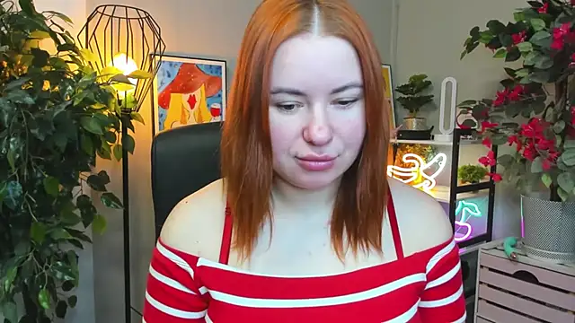 LAYLAxSTAR online show from December 2025 07:35:02 AM