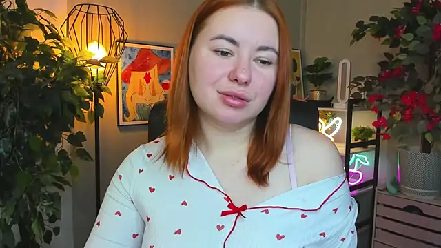 LAYLAxSTAR online show from December 2025 07:47:01 AM