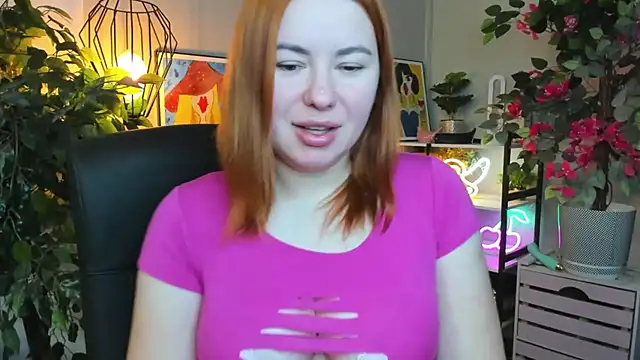 LAYLAxSTAR online show from December 2025 07:32:01 AM