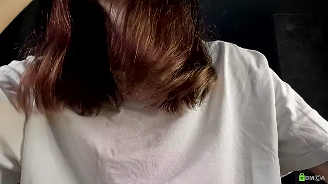 Courtney Luv online show from October 2025 12:28:01 PM