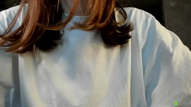 Courtney Luv online show from October 2025 04:07:02 PM