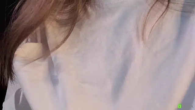 Courtney Luv online show from February 2026 01:35:02 PM