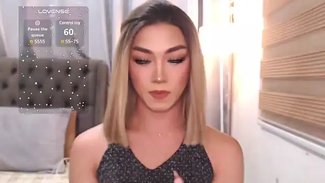 Local Hoelyx online show from January 2025 02:40:02 PM