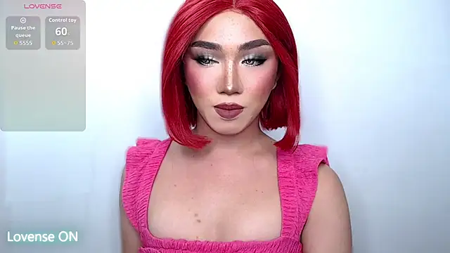 Local Hoelyx online show from October 2025 07:59:02 PM