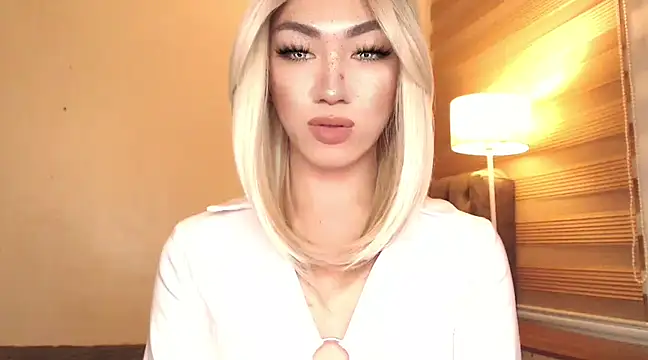 Local Hoelyx online show from February 2025 07:33:02 AM