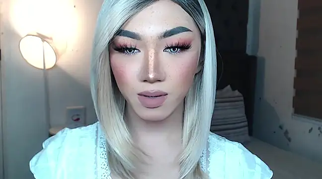 Local Hoelyx online show from March 2025 07:31:02 AM