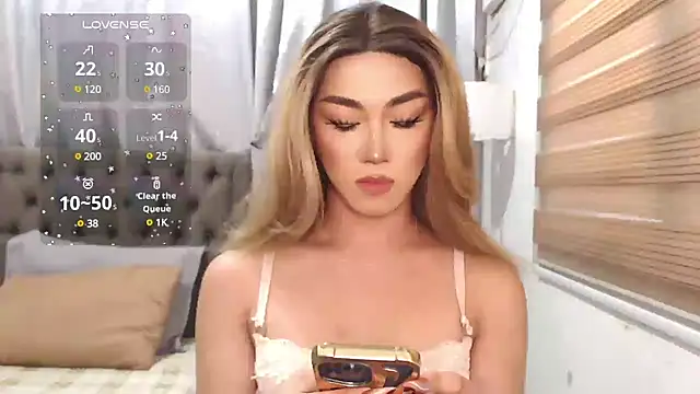 Local Hoelyx online show from January 2025 08:15:02 AM