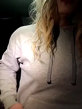 LittleblondeTS online show from March 2026 03:29:01 PM