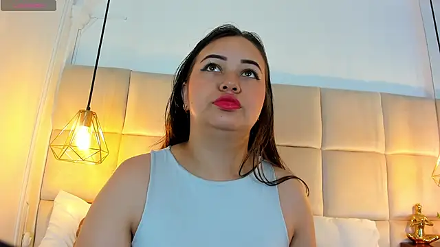 Snapshot of AnaisClark chatting on February 2025 11:21:02 AM AnaisClark online show from February 2025 11:21:02 AM