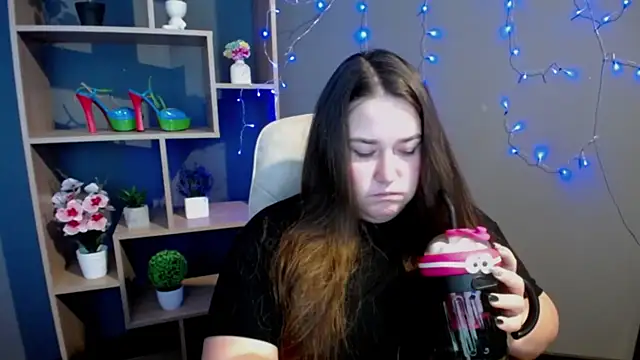 Snapshot of XX_Daniella_XX chatting on November 2025 07:33:02 AM XX Daniella XX online show from November 2025 07:33:02 AM