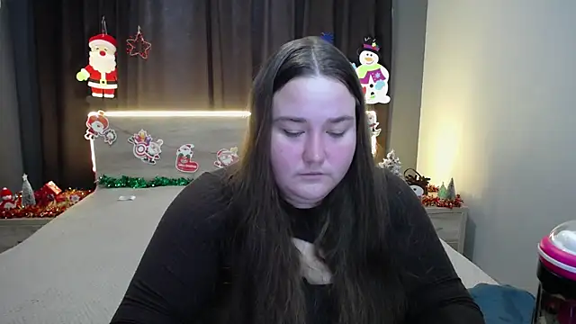 Snapshot of XX_Daniella_XX chatting on December 2025 07:18:02 AM XX Daniella XX online show from December 2025 07:18:02 AM