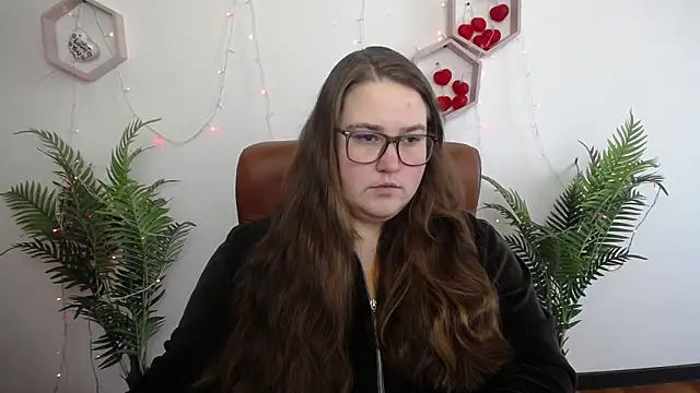 Snapshot of XX_Daniella_XX chatting on April 2026 06:28:01 AM XX Daniella XX online show from April 2026 06:28:01 AM