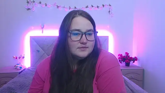 Snapshot of XX_Daniella_XX chatting on April 2026 07:45:01 AM XX Daniella XX online show from April 2026 07:45:01 AM