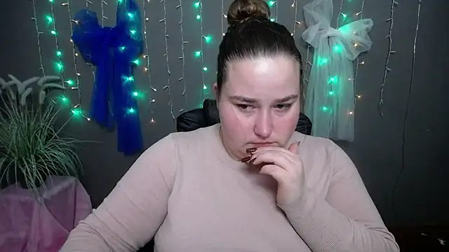 Snapshot of XX_Daniella_XX chatting on December 2025 07:29:02 AM XX Daniella XX online show from December 2025 07:29:02 AM