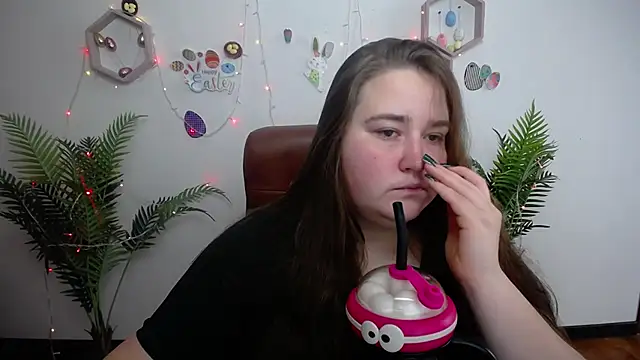 Snapshot of XX_Daniella_XX chatting on April 2026 06:37:02 AM XX Daniella XX online show from April 2026 06:37:02 AM