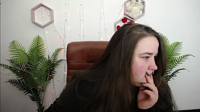 Snapshot of XX_Daniella_XX chatting on March 2026 07:31:01 AM XX Daniella XX online show from March 2026 07:31:01 AM