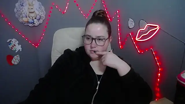 Snapshot of XX_Daniella_XX chatting on April 2026 06:48:01 AM XX Daniella XX online show from April 2026 06:48:01 AM