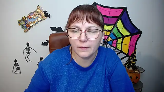 Snapshot of AliceInksSweetty chatting on October 2025 06:12:02 AM AliceInksSweetty online show from October 2025 06:12:02 AM