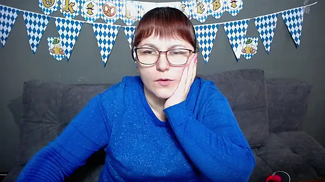 Snapshot of AliceInksSweetty chatting on September 2025 06:08:01 AM AliceInksSweetty online show from September 2025 06:08:01 AM