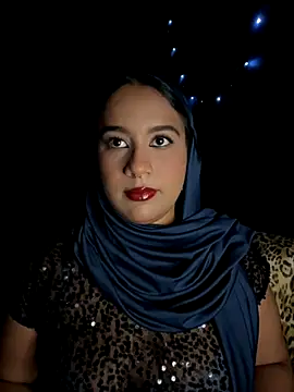 Snapshot of Maryam_yamal chatting on September 2025 10:49:02 PM Maryam yamal online show from September 2025 10:49:02 PM