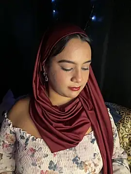 Snapshot of Maryam_yamal chatting on September 2025 09:21:01 PM Maryam yamal online show from September 2025 09:21:01 PM