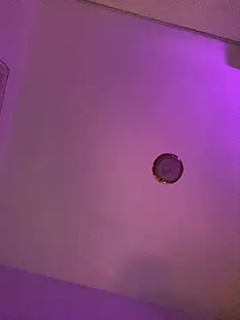 Snapshot of Yosipaez chatting on October 2025 04:46:02 AM Yosipaez online show from October 2025 04:46:02 AM