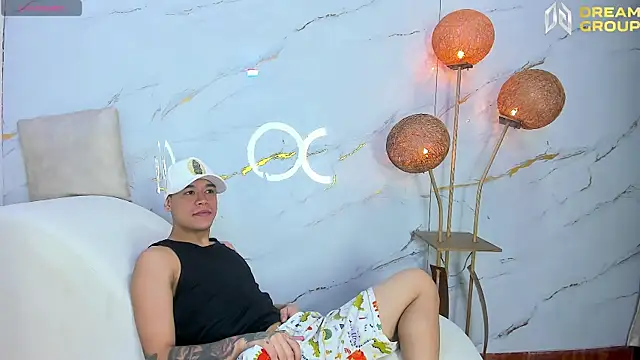 SecretsParty online show from November 2025 07:07:02 PM