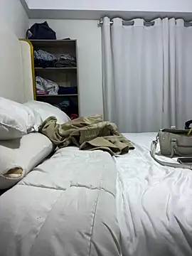 Snapshot of DulceMya6 chatting on October 2025 12:24:02 AM DulceMya6 online show from October 2025 12:24:02 AM