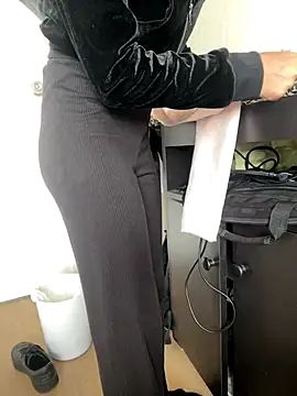 Snapshot of DulceMya6 chatting on November 2025 01:26:02 PM DulceMya6 online show from November 2025 01:26:02 PM