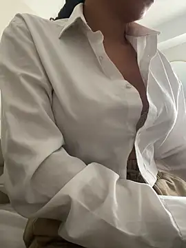 DulceMya6 online show from May 2026 12:44:01 PM