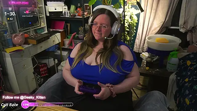Snapshot of Geeky_Kitten chatting on September 2025 05:24:02 AM Geeky Kitten online show from September 2025 05:24:02 AM