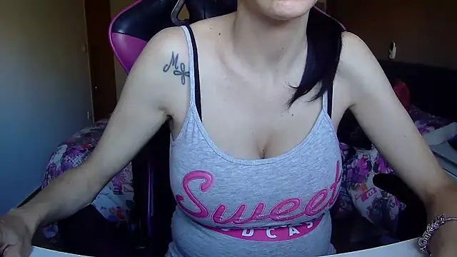 Vampirosa online show from April 2026 11:50:02 AM