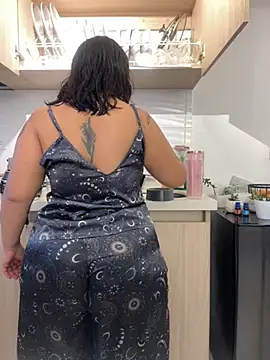 susy angel online show from February 2026 09:14:02 PM